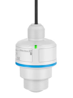 Endress+Hauser FMR10, радарный датчик уровня, фланцевое присоединение, корпус из полиамида 66